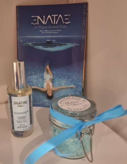 Soin bien-être MASSAGE CORPS 1 HEURE + Duo de produits 