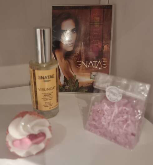 Soin bien-être MASSAGE CORPS EN DUO 1 HEURE + SON COFFRET BIEN-ÊTRE